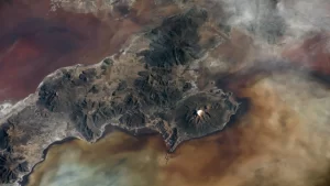 Así se ve, desde el espacio, el increíble volcán Tunupa en Bolivia