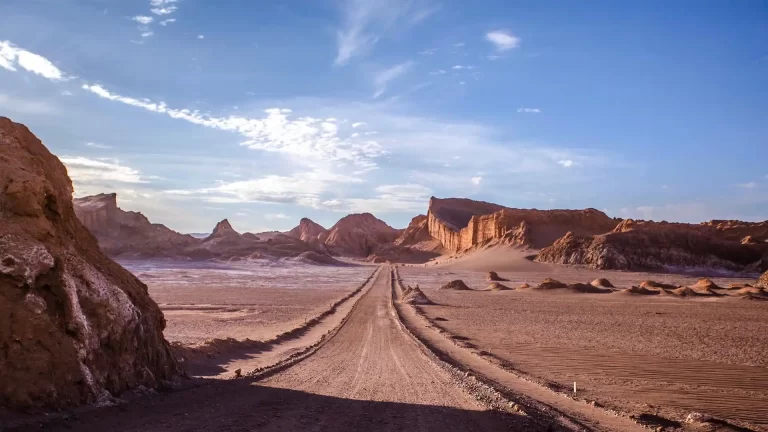 Chile: ¿Cómo visitar el Valle de la Luna en el Desierto de Atacama?