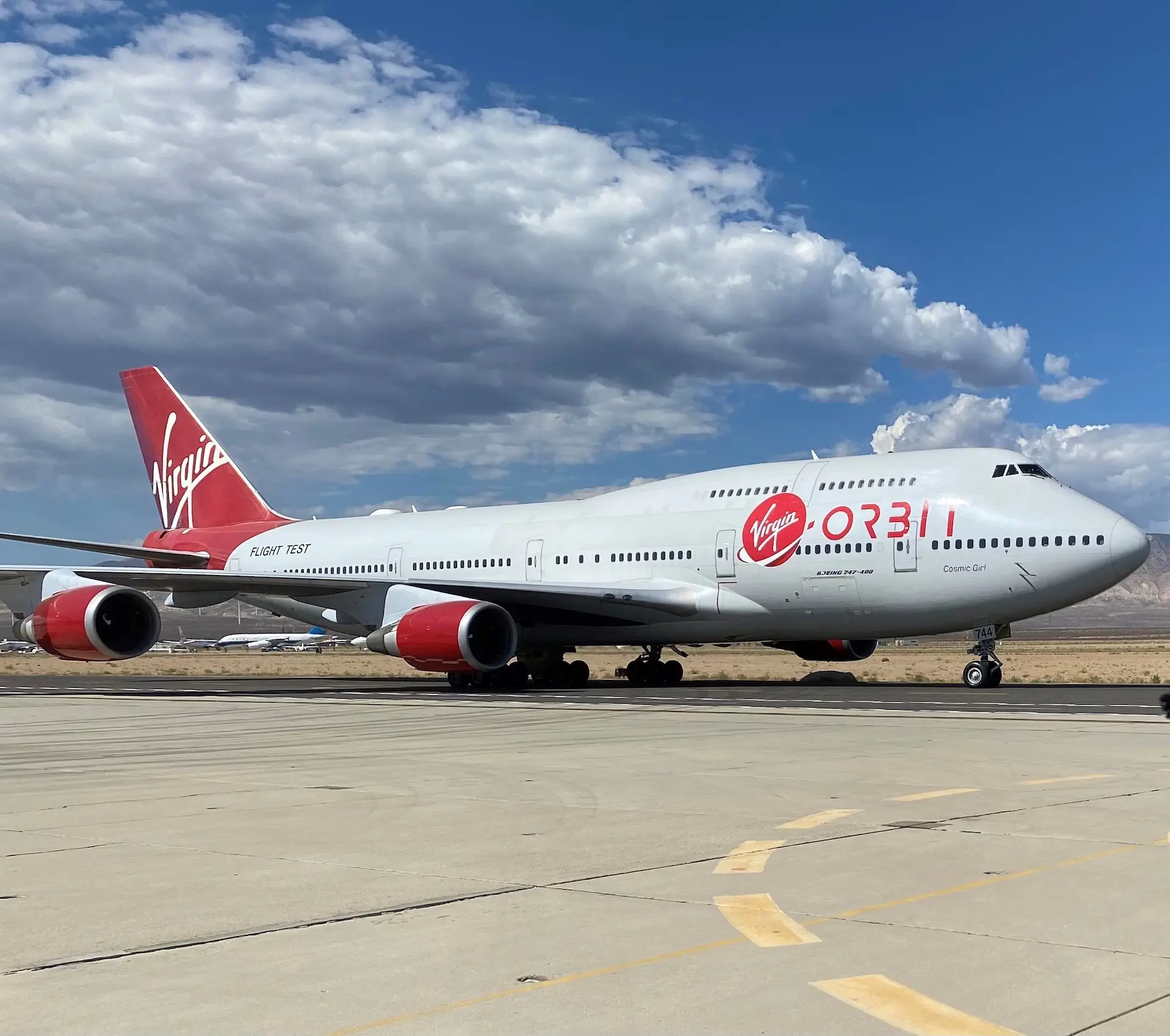 Virgin Orbit: un Boeing 747 modificado lanzará más satélites al espacio