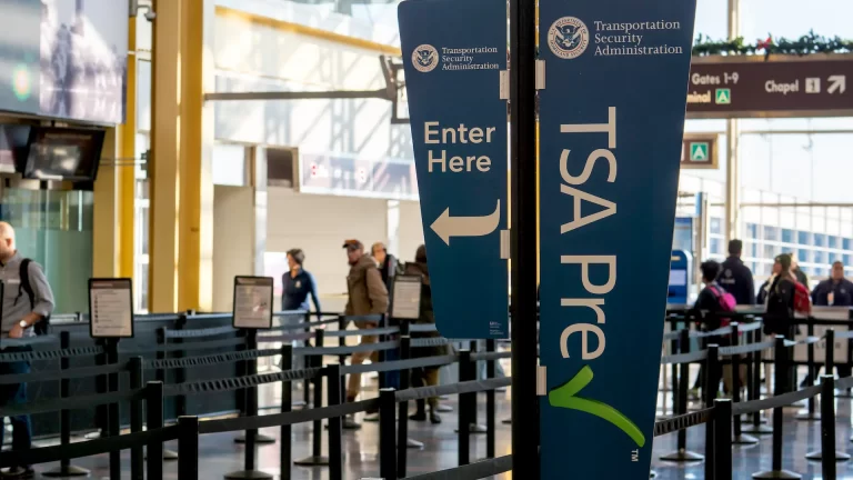 Estados Unidos bajó el precio de inscripción de TSA PreCheck: ideal para viajeros