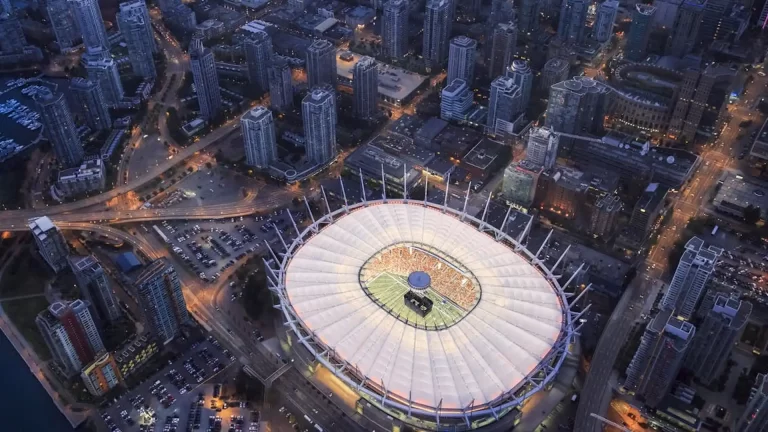 En estos estadios de Canadá se jugará el Mundial de Fútbol 2026
