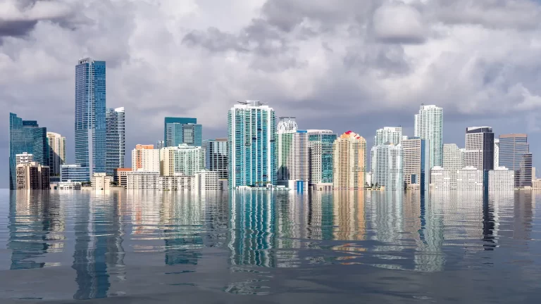El clima en Florida y California provocará inundaciones en 2050: informe