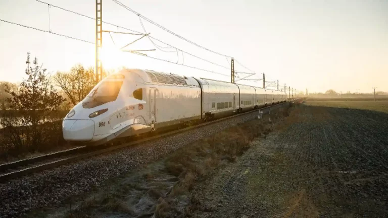 Así serán los nuevos trenes rápidos TGV M para Europa: imágenes