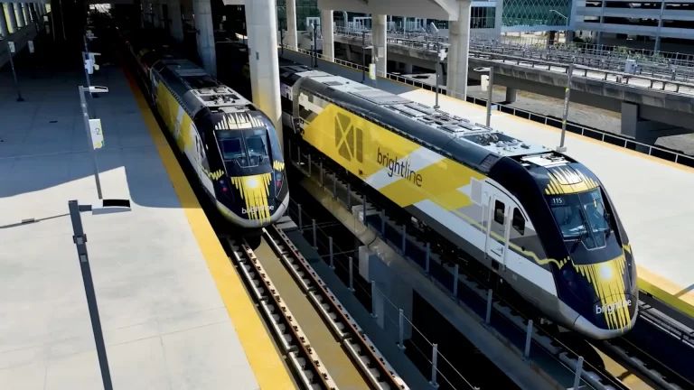 Estos son los precios de los pasajes del tren Miami a Orlando