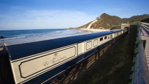 Los mejores trenes panorámicos en España