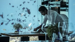 Así es el restaurante submarino en Maldivas y sus catas de vinos