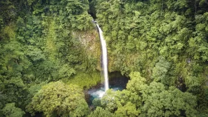 10 cataratas en Costa Rica imperdibles para visitar