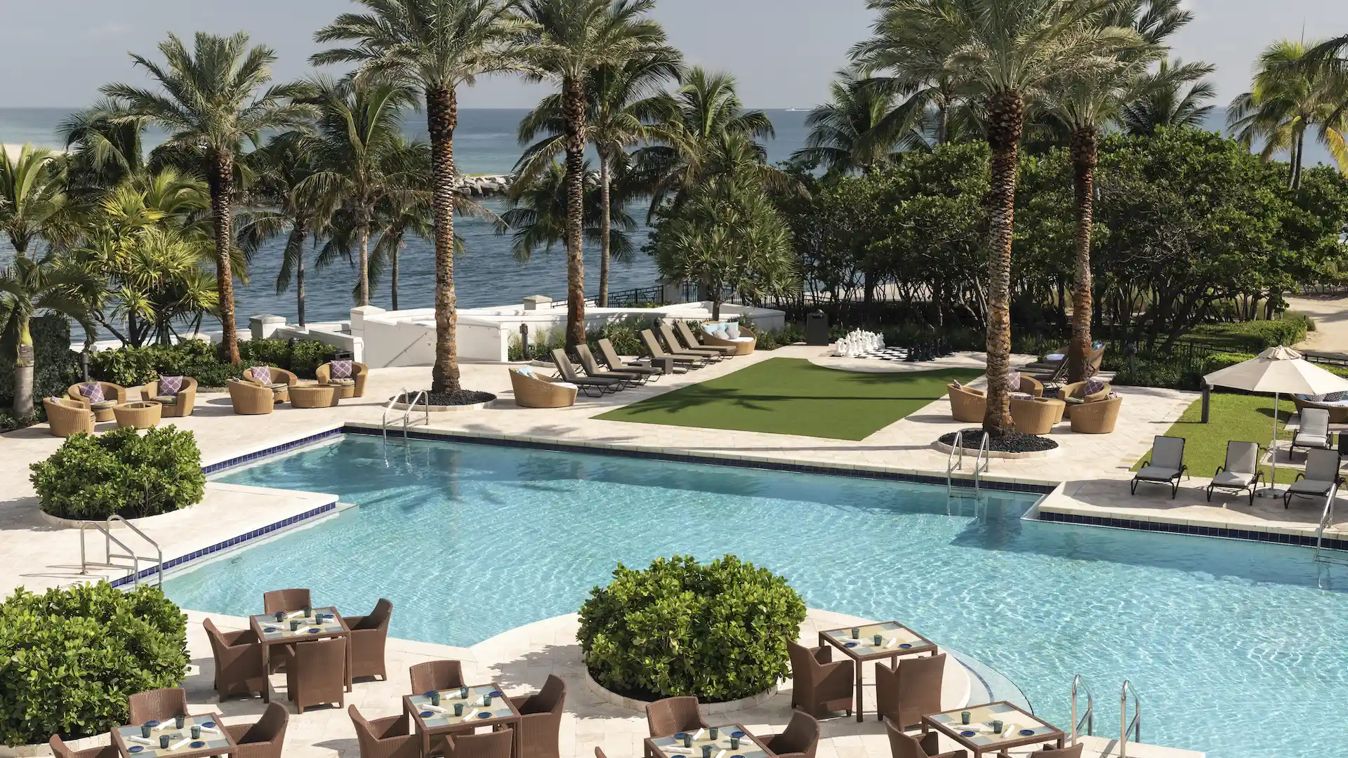 REVIEW The Ritz-Carlton Bal Harbour: uno de los hoteles más lujosos en Miami