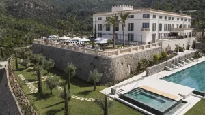 Así es el nuevo hotel del Richard Branson en Mallorca