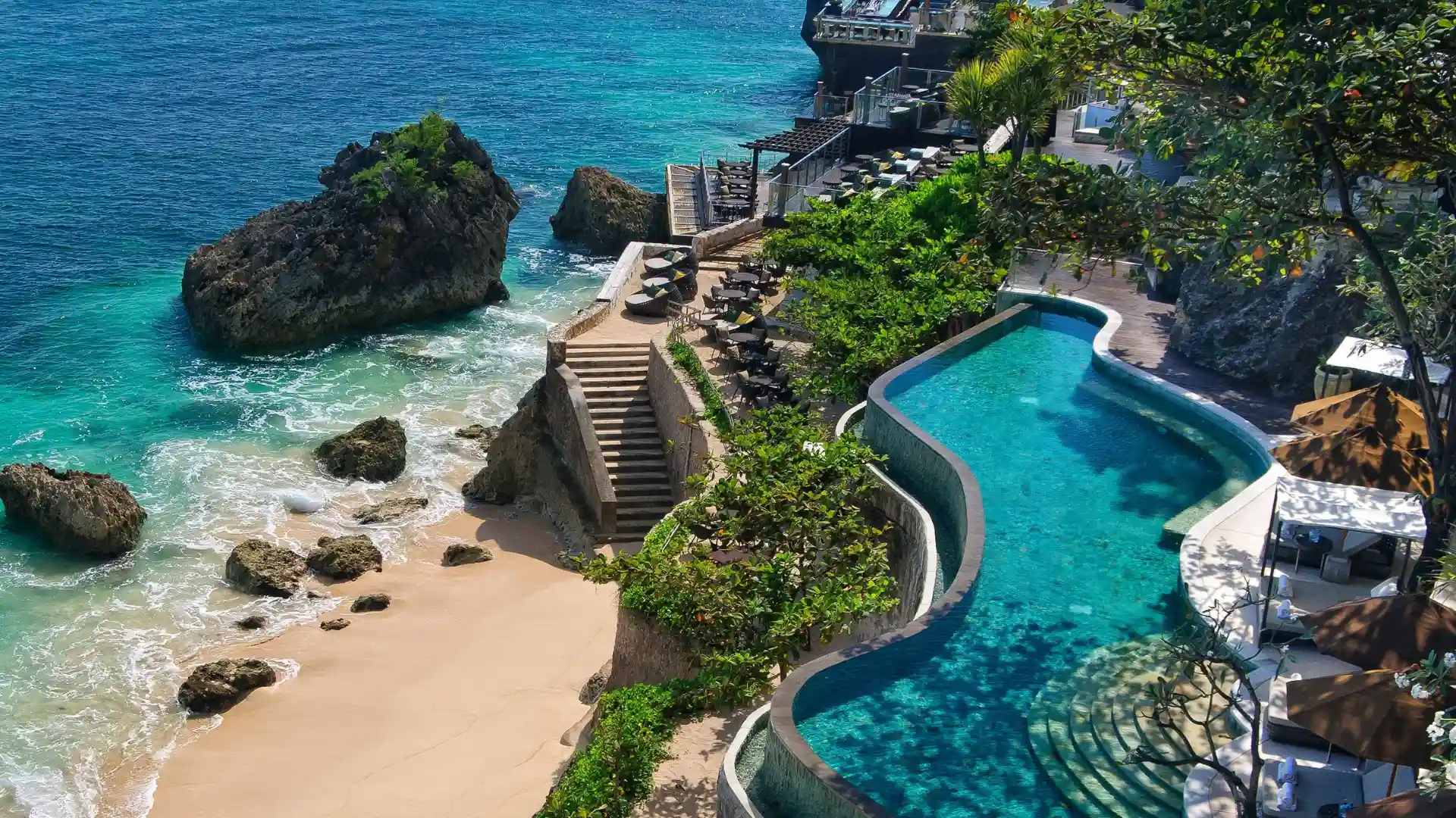 Cinco hoteles de lujo en Bali para alojarse y disfrutar