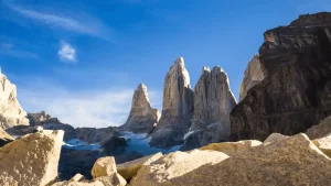 ¿Cómo viajar a Torres del Paine desde Santiago de Chile?