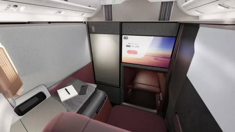 Así son los nuevos asientos en Business y First Class de Japan Airlines