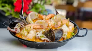10 comidas típicas de España que hay que probar en un viaje por el país