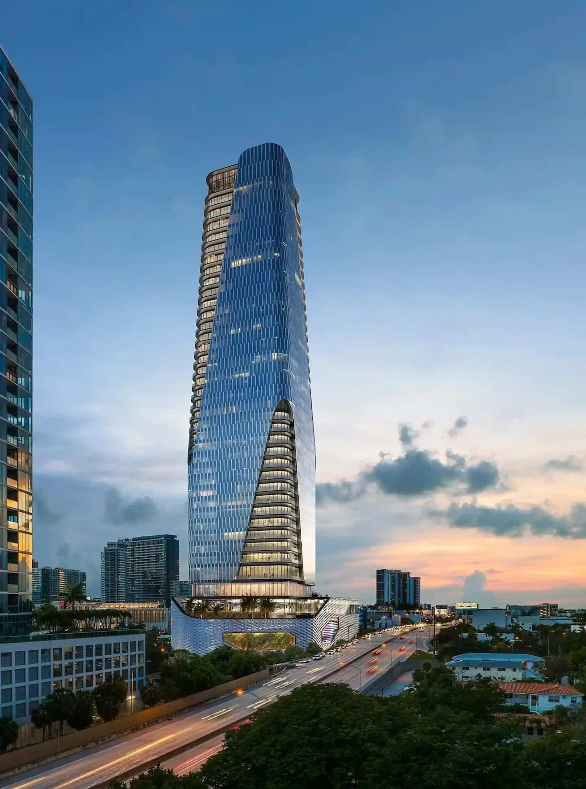 Tower 36: no el más alto, pero uno de los rascacielos más lindos de Miami