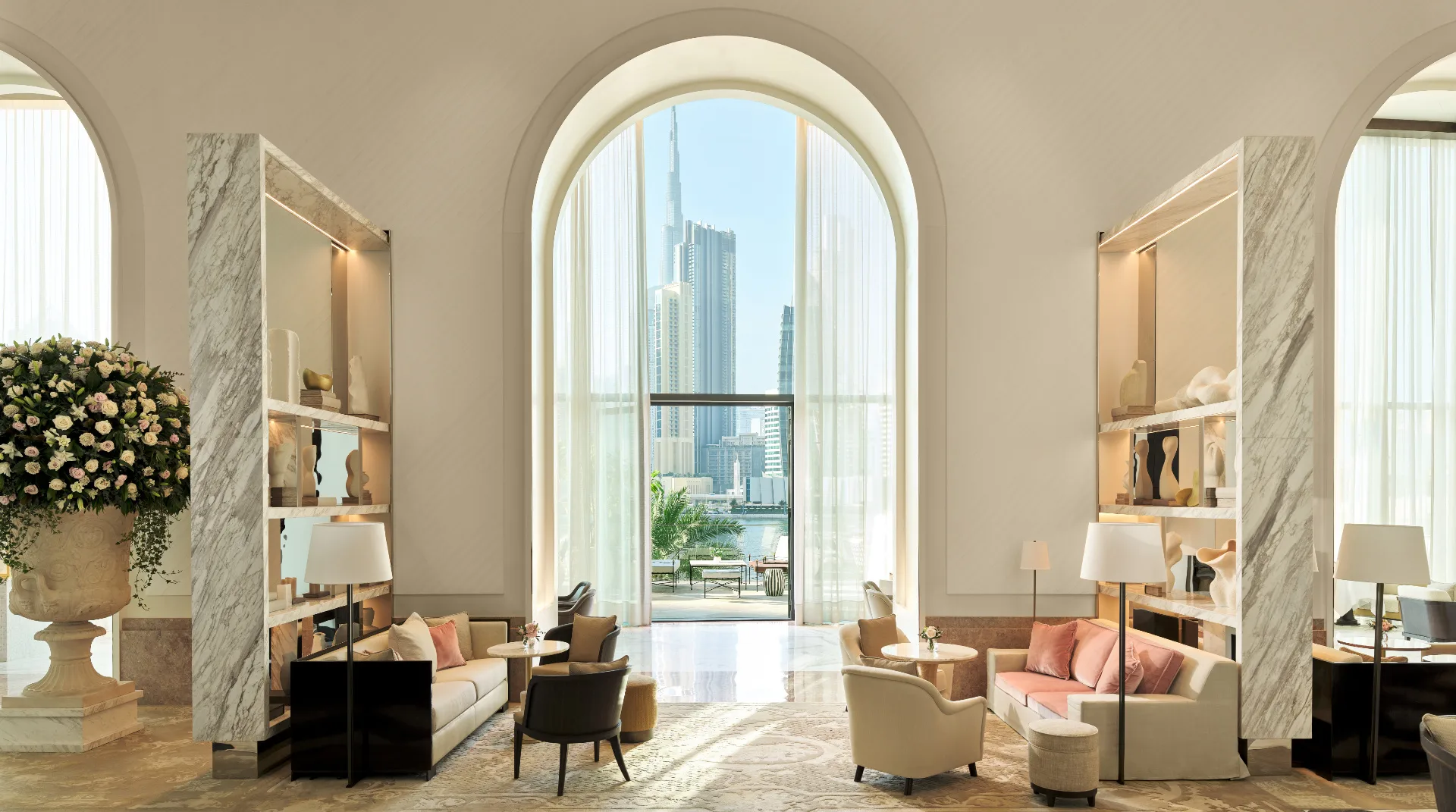 ¿Cómo es el nuevo hotel de lujo The Lana en Dubai?
