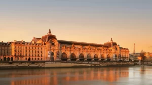 París: así es pasar una noche dentro del Museo d’Orsay gracias a Airbnb