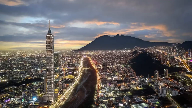 Este es el nuevo rascacielos más alto de Latinoamérica: Torre Rise