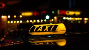 Taxis, Uber y el alquiler de autos en Nueva York serán más caros
