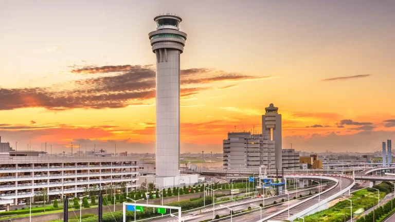 Los aeropuertos más limpios del mundo en 2024: premios Skytrax