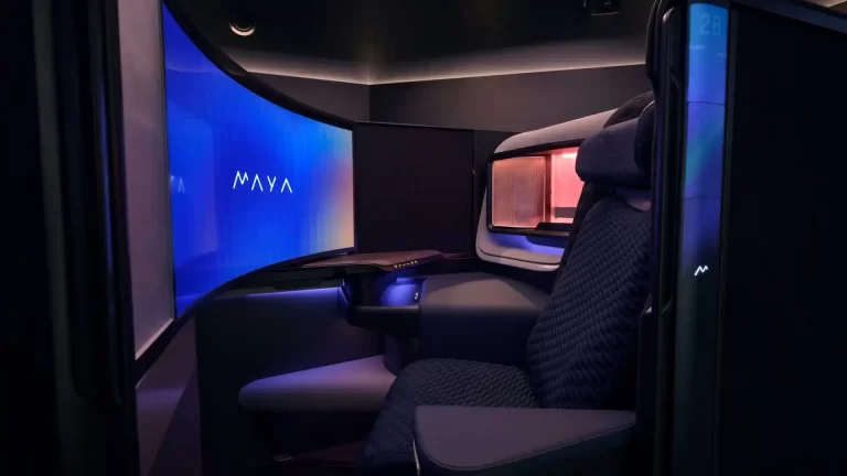 Así es la pantalla de cine para volar en Business Class: MAYA