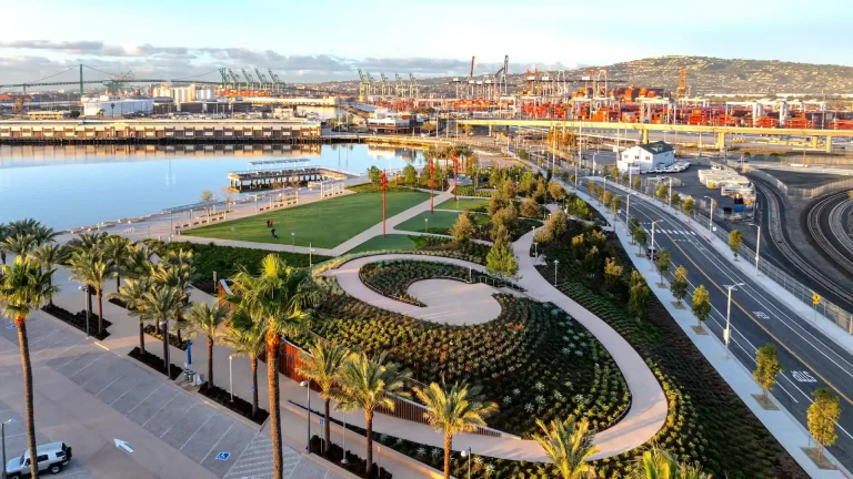 Así es Wilmington Waterfront Promenade: el nuevo parque de Los Ángeles