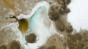 Así se ve el Salar de Uyuni en Bolivia desde el espacio