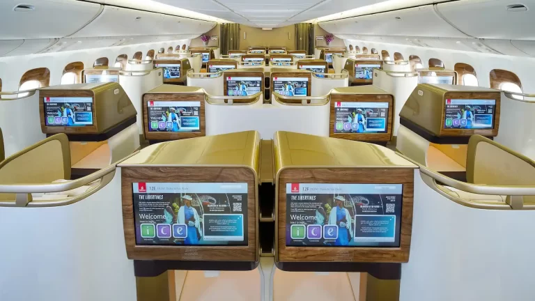 Así son los nuevos aviones de Emirates con cabina renovada