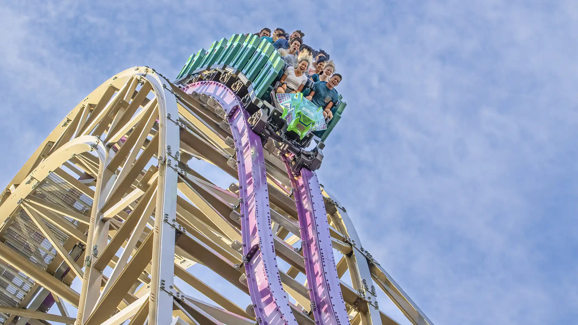 ¿Cuál es la montaña rusa más rápida de Tampa? Mi experiencia en busca de la velocidad