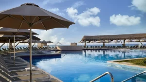 ¿Cómo es el nuevo hotel all inclusive Marriott Cancún? Imágenes