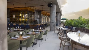 Inaugura un nuevo rooftop bar en Miami: La Ferneteria