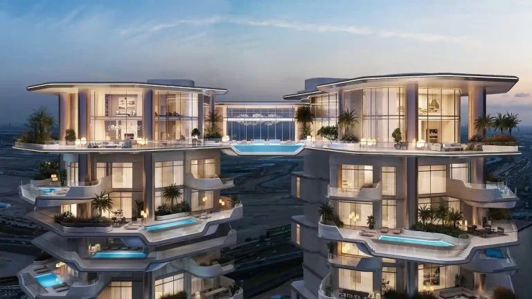 Así es Regent Residences Dubai: los nuevos rascacielos unidos por una piscina flotante