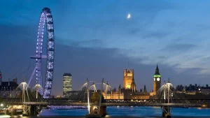 Viajar a Londres en 2025 será más caro: impuestos y ETA