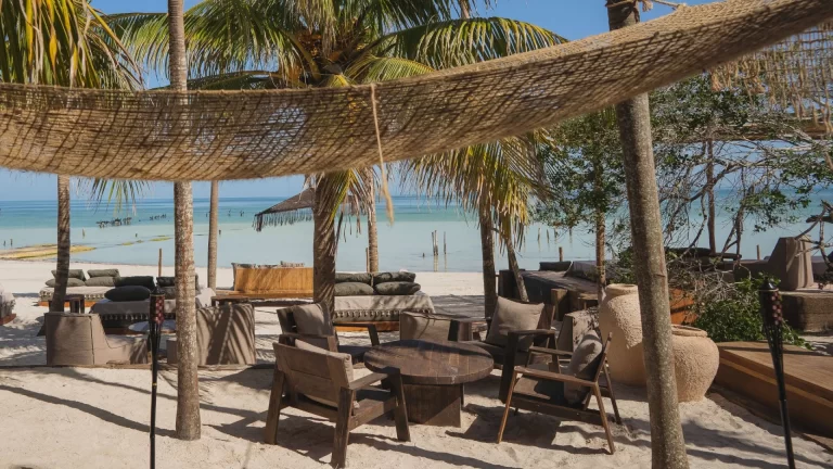 Así es Nômade, un hotel en la Isla Holbox de México para disfrutar del paraíso