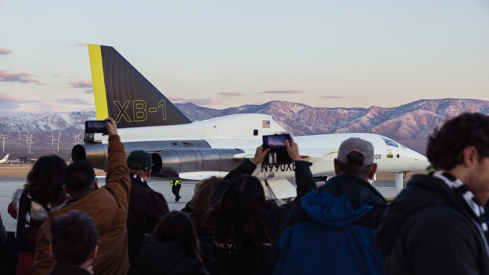 El video del primer vuelo de XB-1: el nuevo avión supersónico