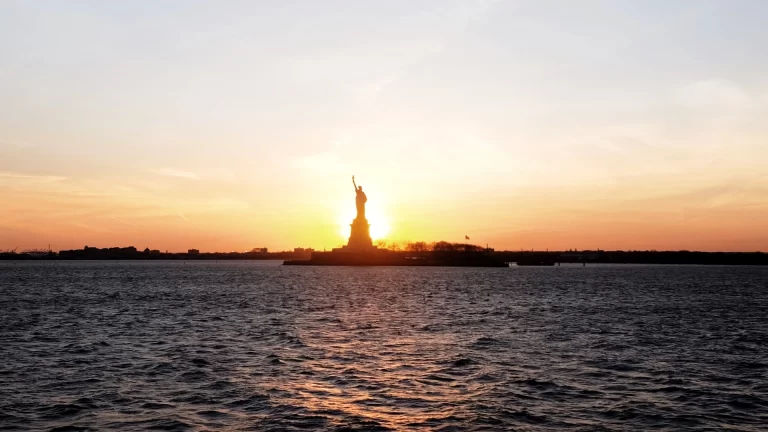 La historia de la Estatua de la Libertad: ¿cuándo se inauguró?