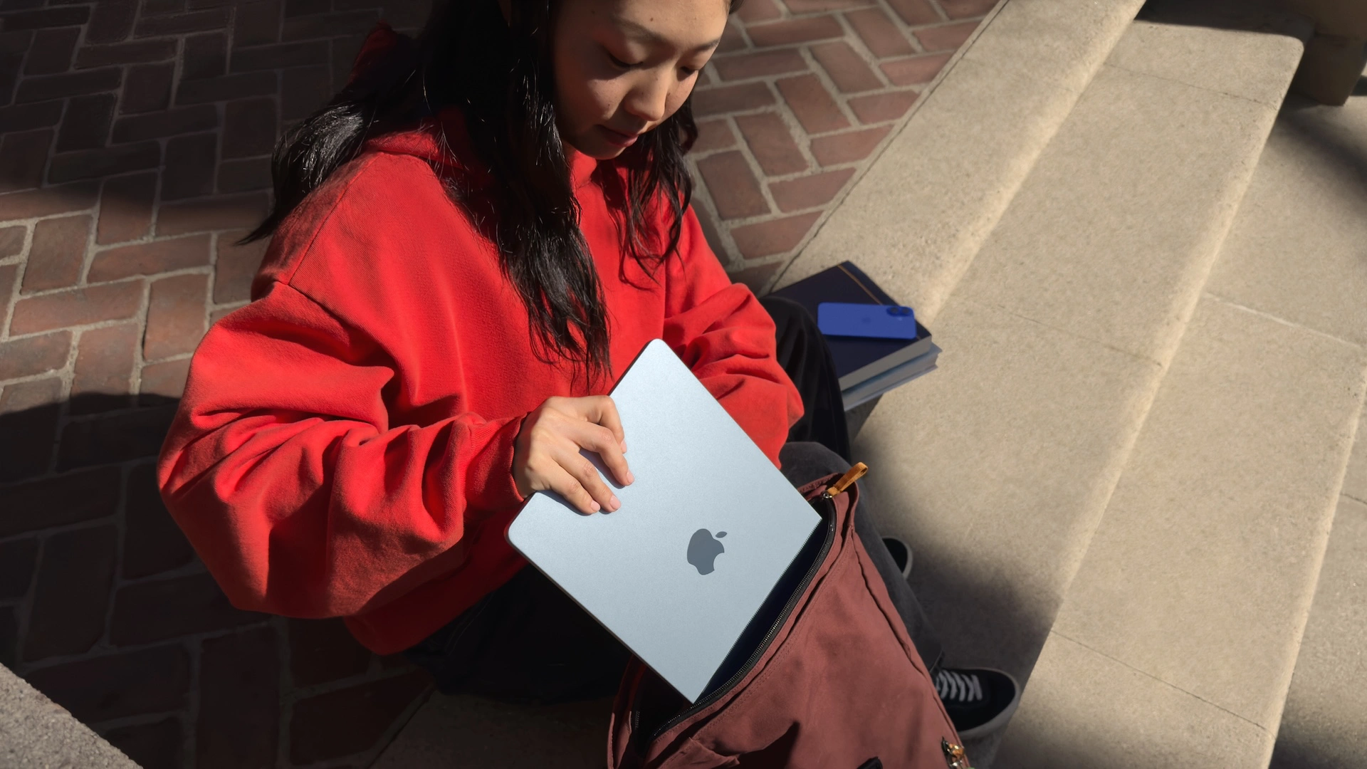 Apple presentó la nueva MacBook Air M4: color azul cielo y mejor precio