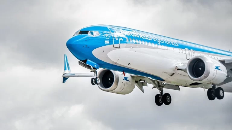Aerolíneas Argentinas con más vuelos a Miami desde Buenos Aires