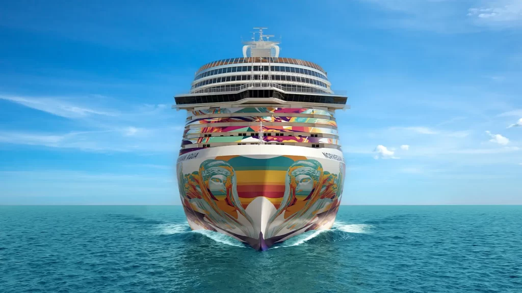 Así es el nuevo crucero Norwegian Aqua en imágenes