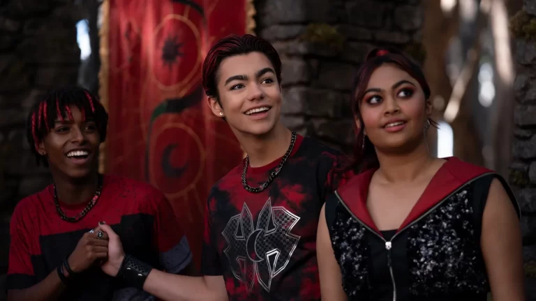 Disney Plus estrena Zombies 4: El Origen de los Vampiros