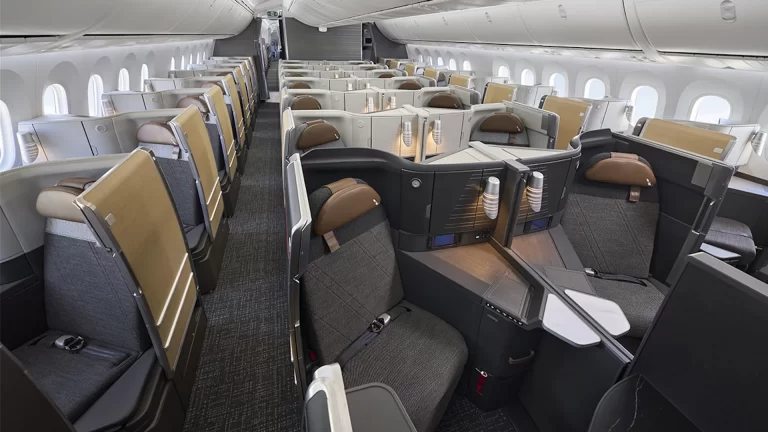 Estas son las nuevas cabinas premium de American Airlines