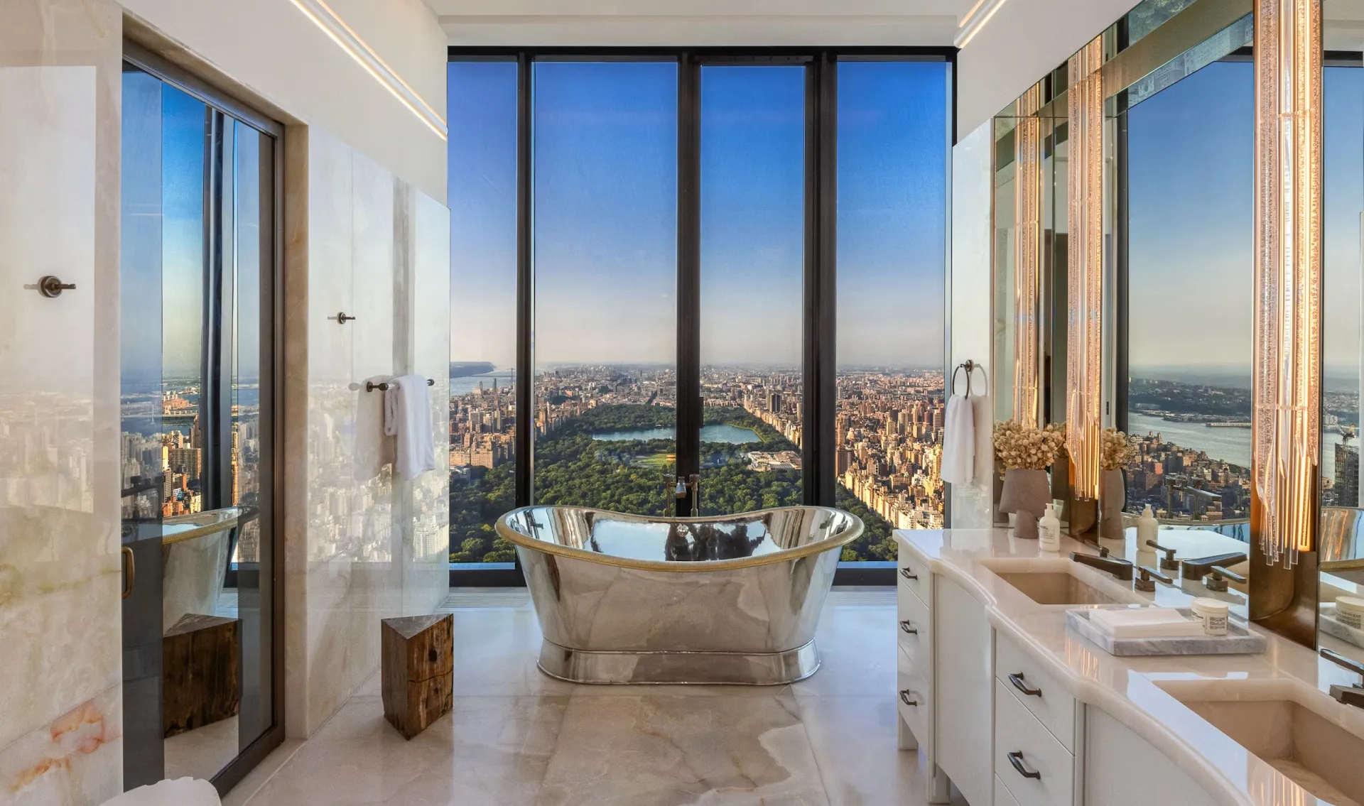 ¿Cómo es por dentro 111 West 57th Street, el rascacielos más angosto de Nueva York?