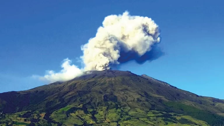 Qué hacer en el volcán Galeras, un atractivo imperdible de Colombia