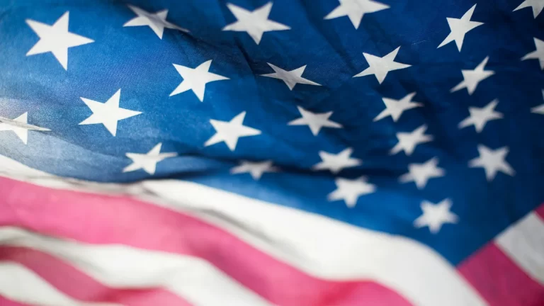 Estados Unidos prohibió el ingreso a los ciudadanos de 12 países: ¿cuáles son?