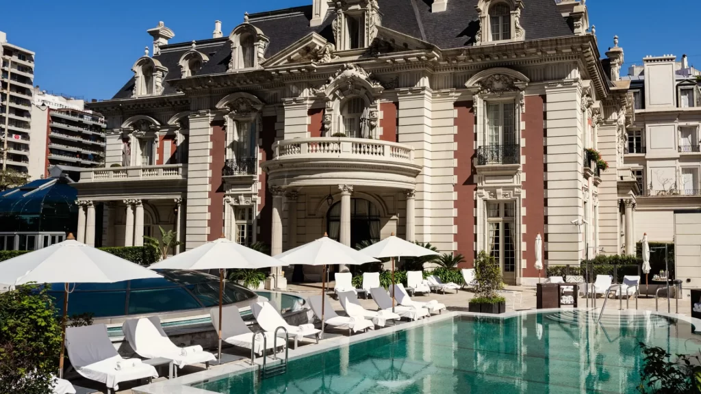 Cinco hoteles en Buenos Aires para disfrutar de la ciudad