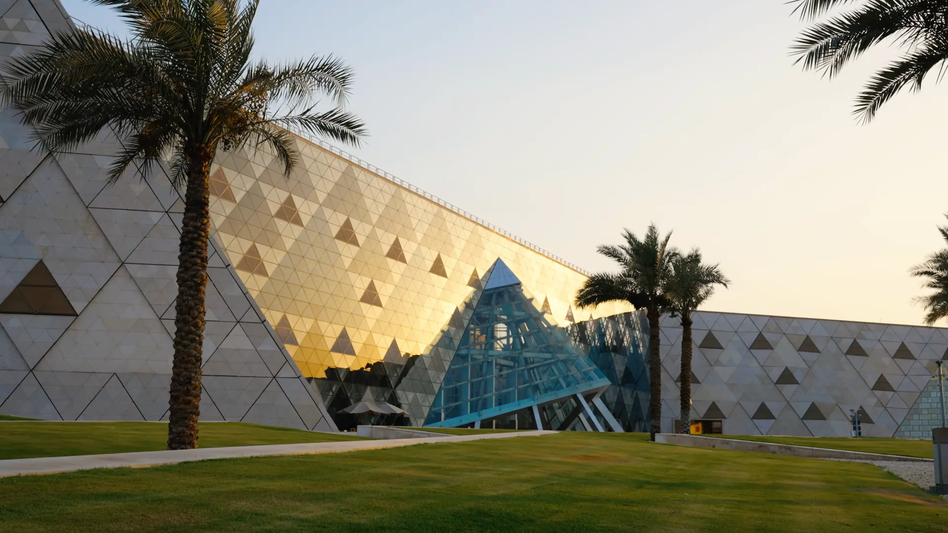 10 imágenes impactantes del Gran Museo Egipcio