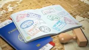 Desaparecen los sellos en los pasaportes: futuro versus tradición