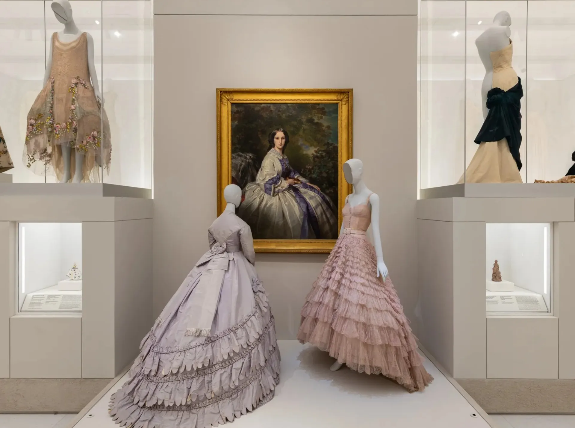 Así es Costume Art, la muestra de moda en el museo MET de Nueva York