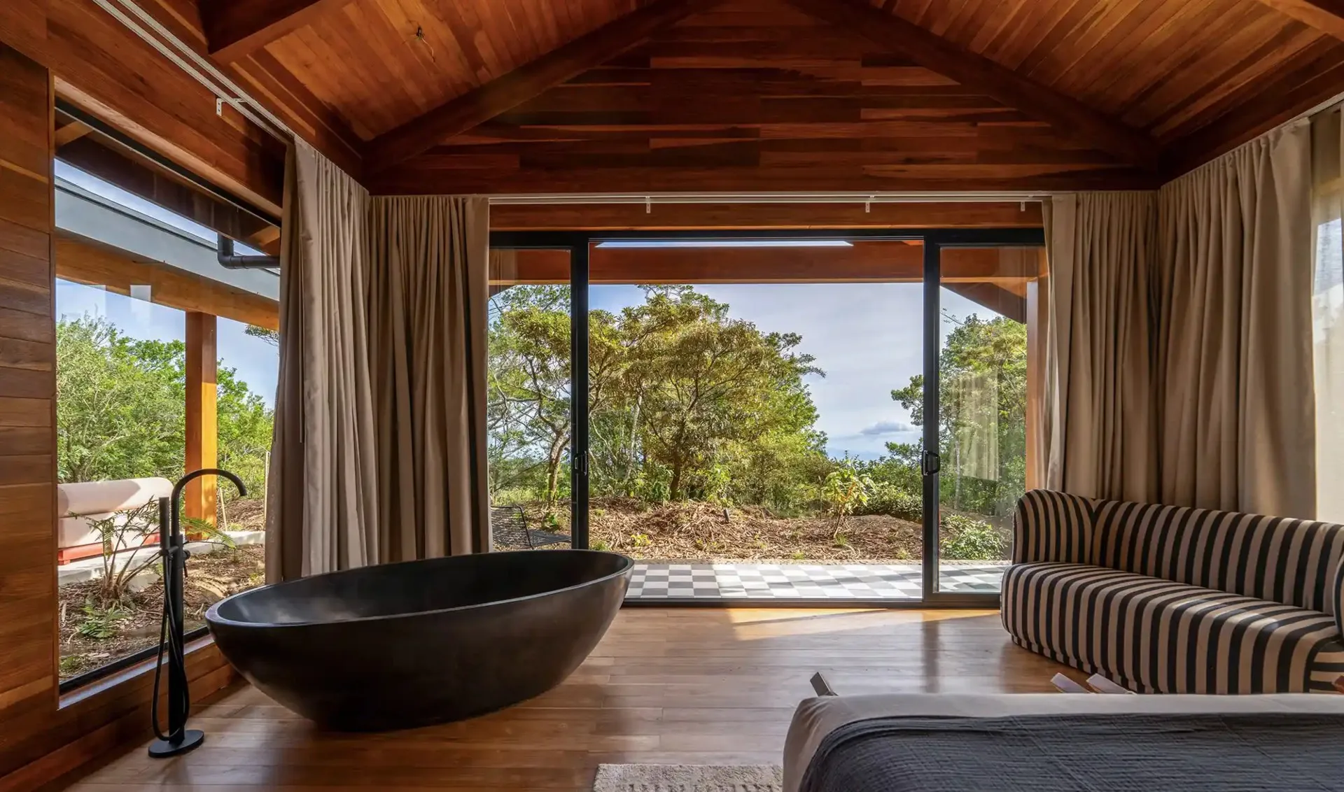 Cinco razones para alojarse en las nuevas villas de Hotel Belmar en Costa Rica